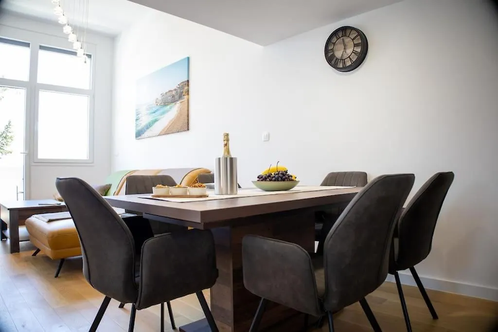 Apartment-Krzelj-Suite Σπλιτ 0*,